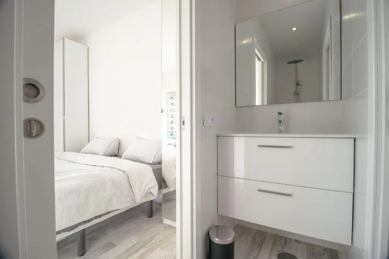 Apartment Paraiso Suites With Mega Views, Sea And Mountain. Playa Paraiso  Spain